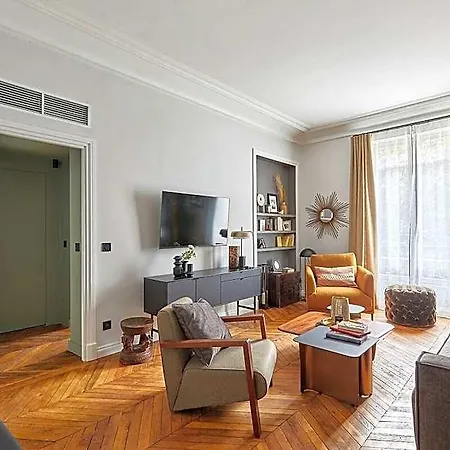 Hotel Magnificent New Notre Dame De